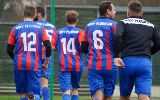 stroje sportowe piłkarskie